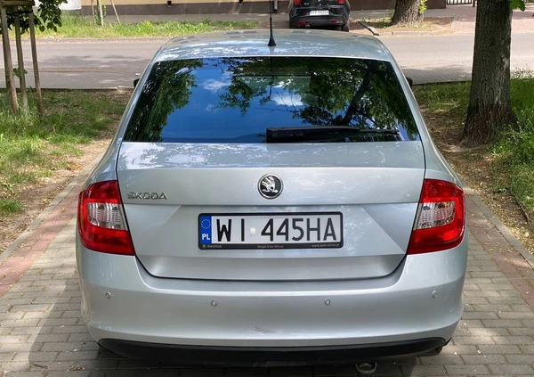 Skoda RAPID cena 11499 przebieg: 430000, rok produkcji 2014 z Warszawa małe 137